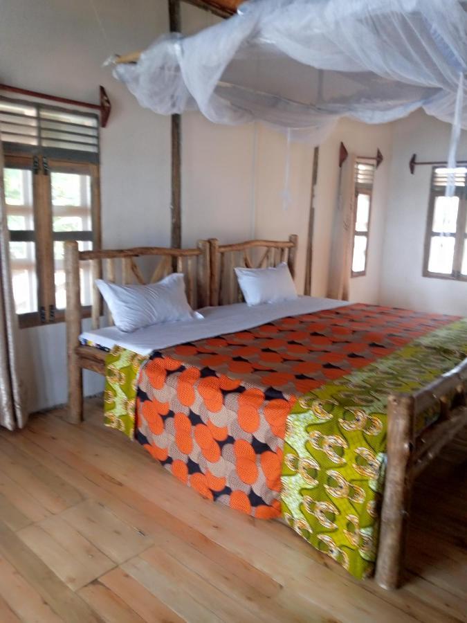 Tembo Safari Lodge Katunguru Luaran gambar