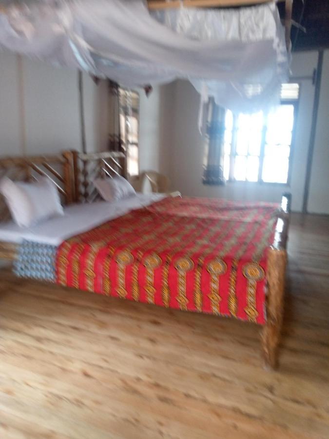 Tembo Safari Lodge Katunguru Luaran gambar