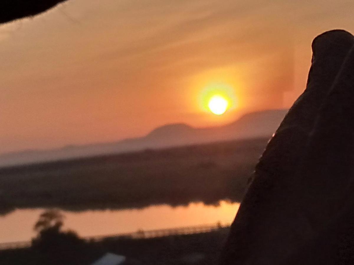 Tembo Safari Lodge Katunguru Luaran gambar
