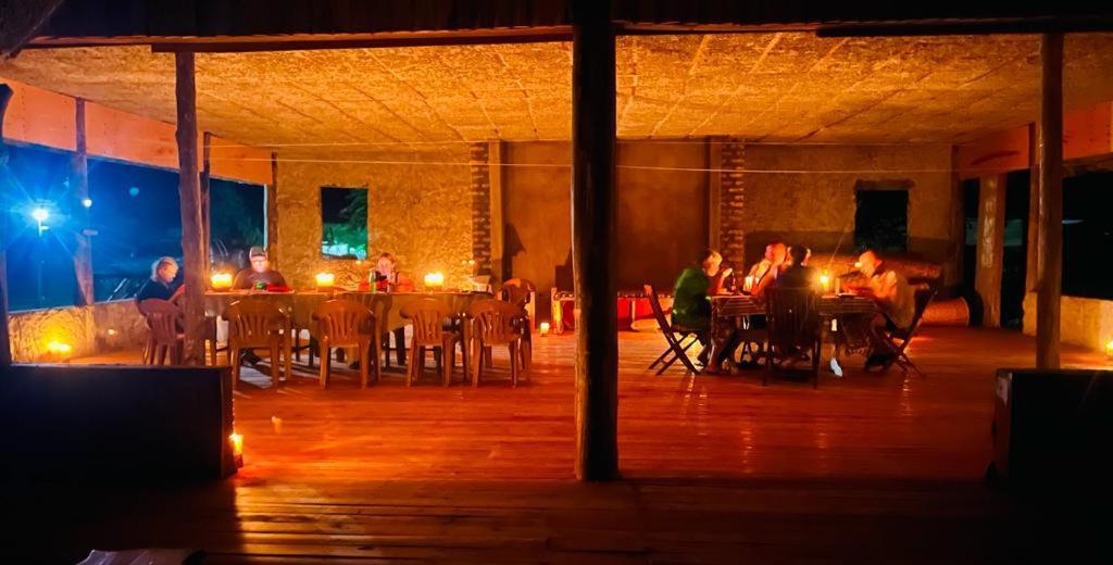 Tembo Safari Lodge Katunguru Luaran gambar