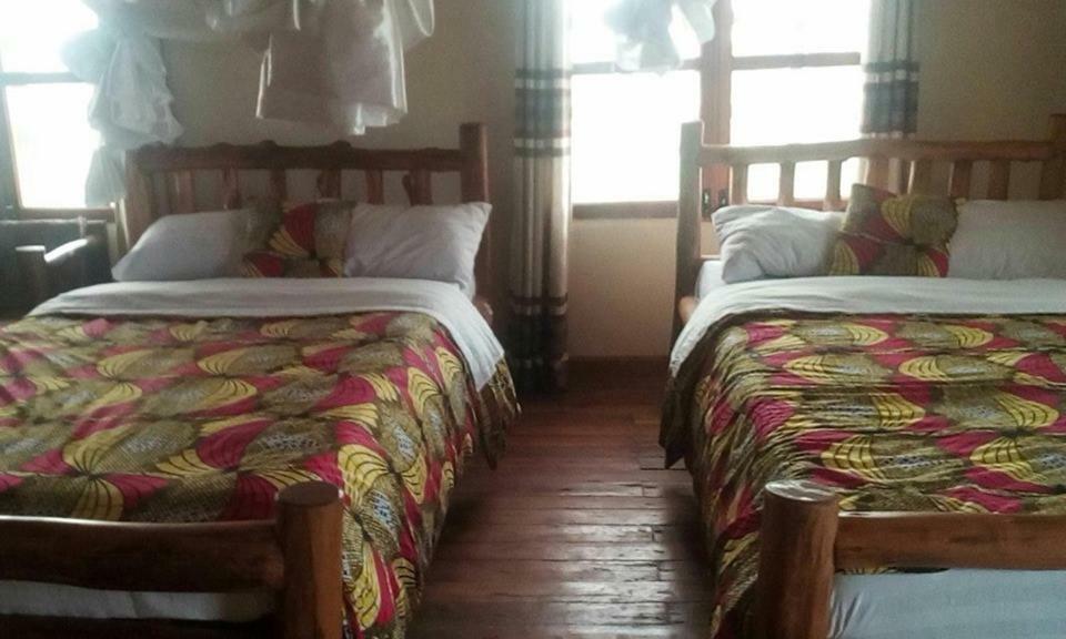 Tembo Safari Lodge Katunguru Luaran gambar