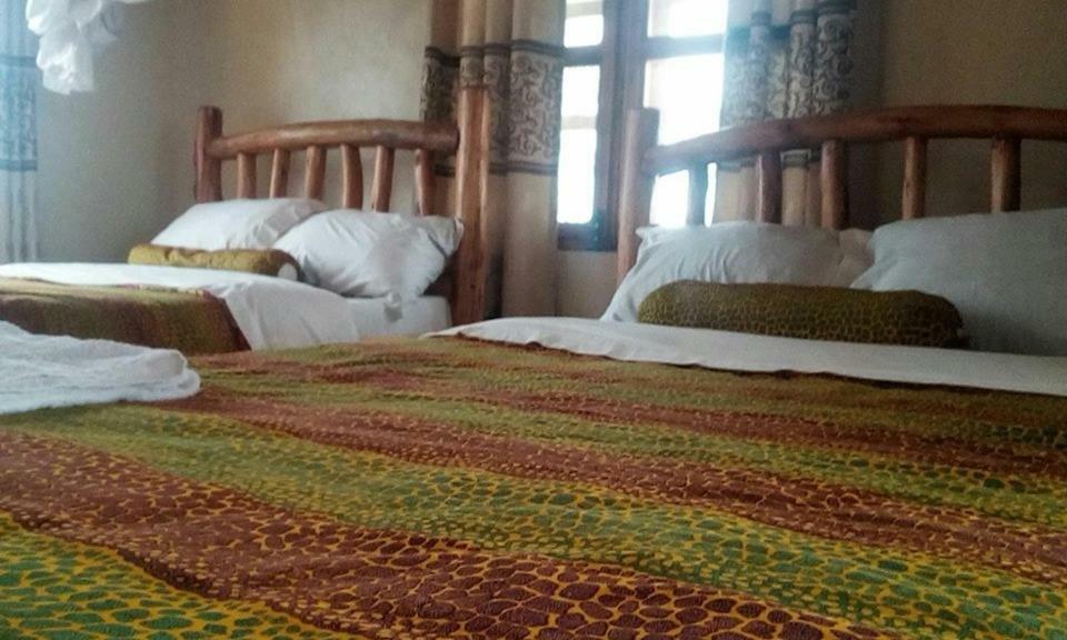 Tembo Safari Lodge Katunguru Luaran gambar