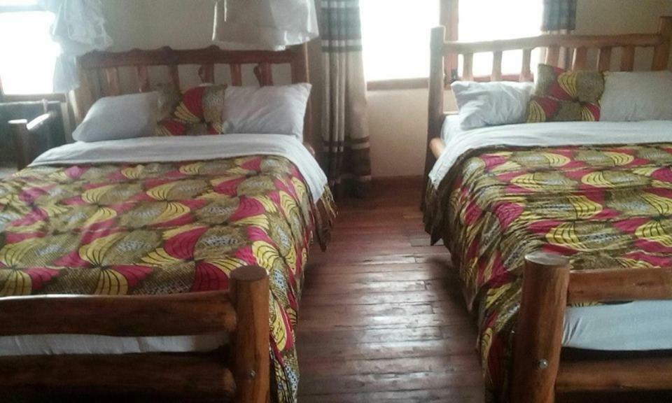 Tembo Safari Lodge Katunguru Luaran gambar