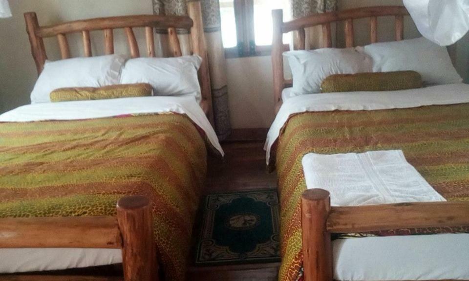 Tembo Safari Lodge Katunguru Luaran gambar